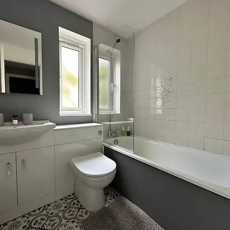 Cosy 2 Bedroom Flat In Manor House London Exterior photo